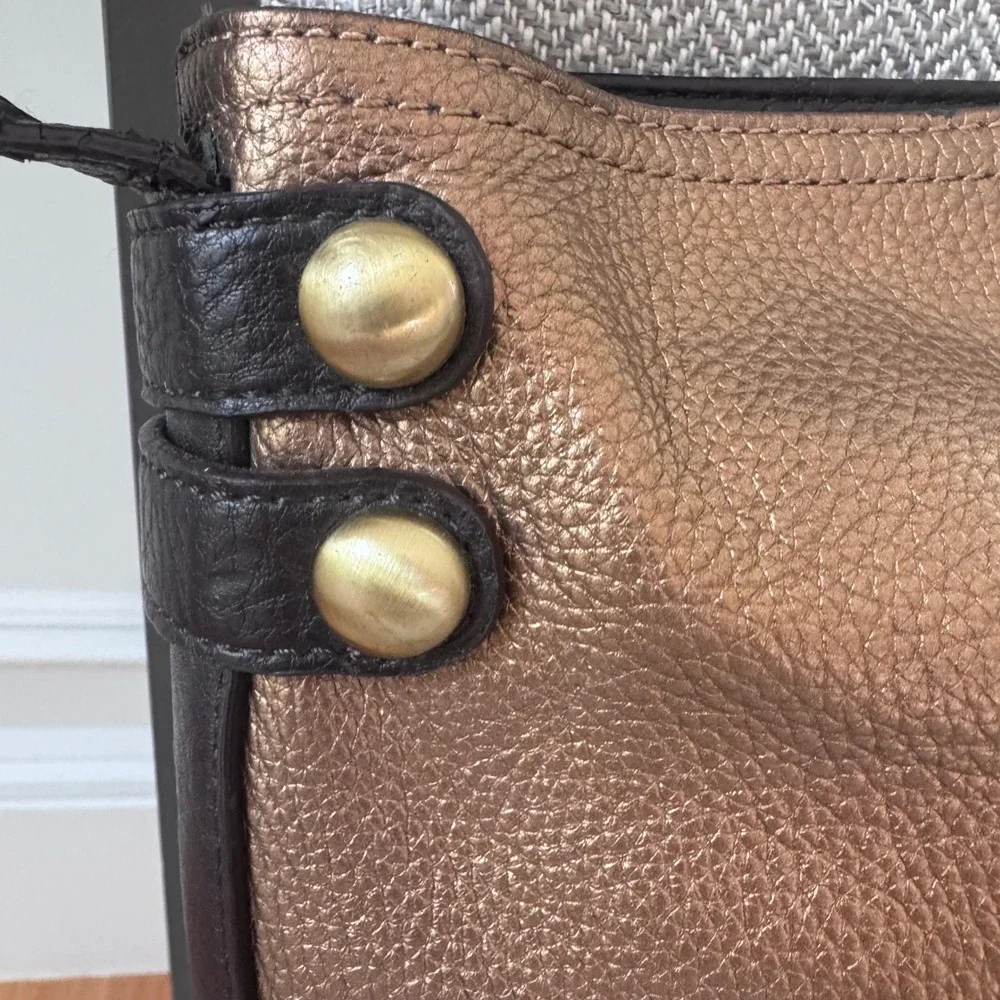 Tignanello Bronze Gold Metallic Pebbled‎ Leather shoulder Bag Y2K Hobo Purse